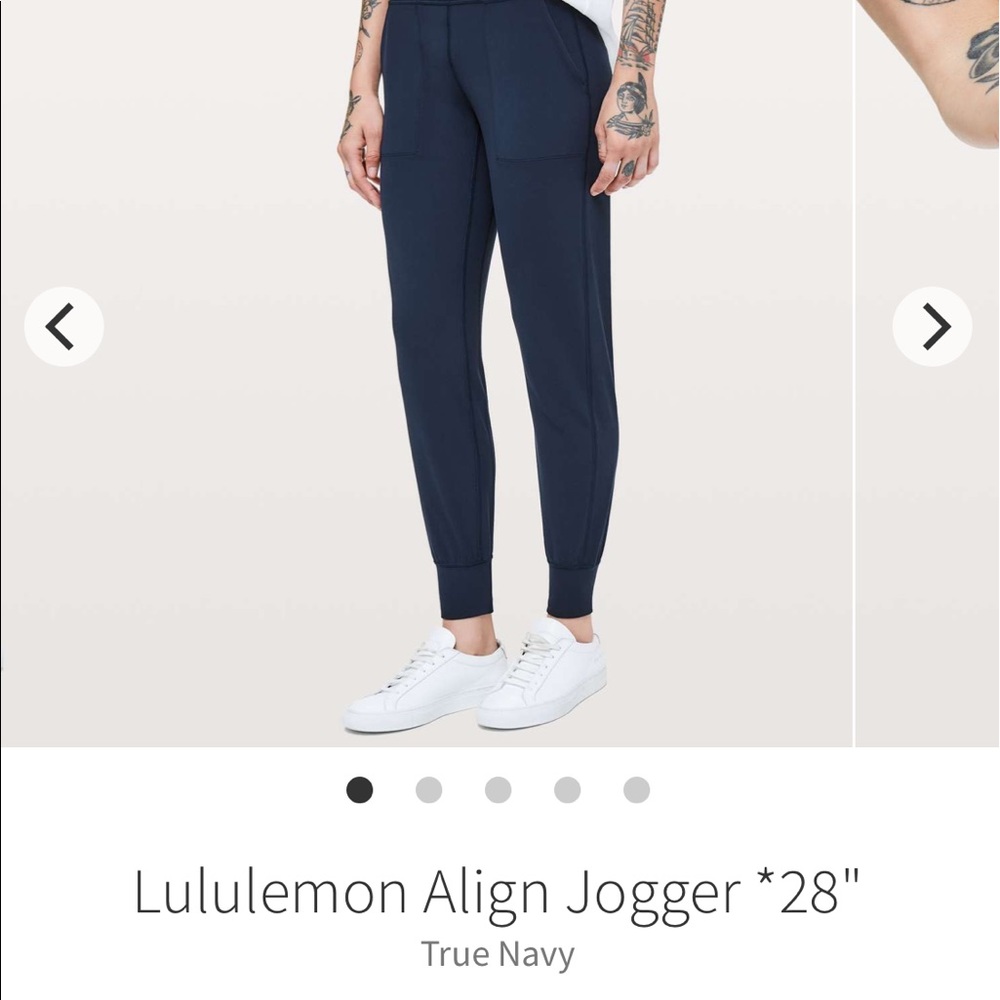 EUC Lululemon Navy Align Jogger